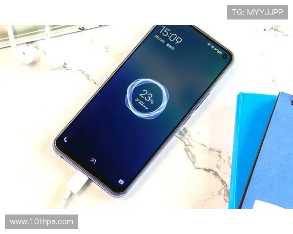 Z6手机版：多彩外观设计彰显个性时尚引领潮流